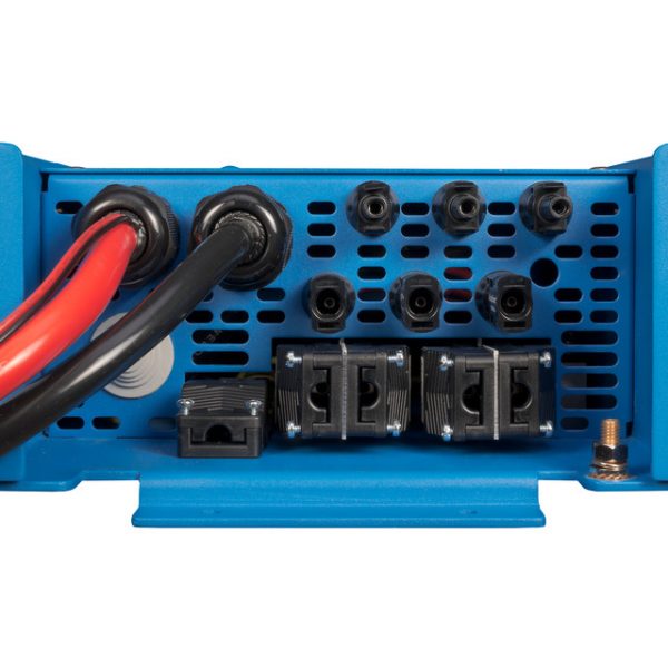 1394551875_upload_documents_1600_640-CEP241621000_EasySolar_MPPT_75-50_connections_2